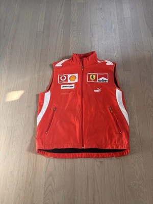 2005 Scuderia Ferrari F1 RARE team Issue Schumacher Gilet Vest Formula 1 - Image 1 of 4