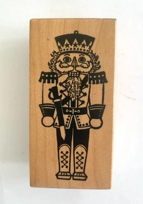 Sello de montaje en madera de goma roja PSX F-211 CASCANUECES Foto 1 de 3