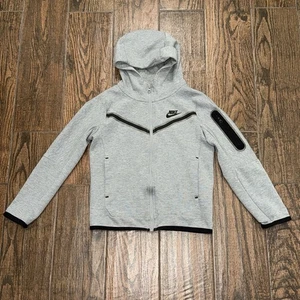 Nike Tech Fleece Boys Youth Grey Full Zip Hoodie Sweatshirt Standard Fit Size. S - Picture 1 of 1
