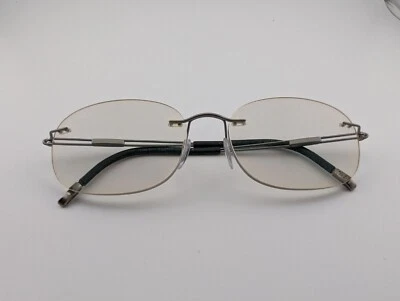 Monturas de gafas Silhouette solamente, marco hecho en Austria, titanio, gris Foto 1 de 4