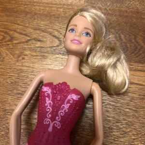 Barbie Fairytale Ballerina 2015 Mattel blond rosa Outfit Puppe - Bild 1 von 6