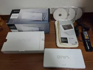 SONY VAIO VGN-P92KS White Atom Z520 SSD 256GB RAM 2GB Used with Box - Picture 1 of 5