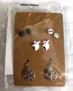 Halloween Earrings Set of 4 Black Balls Ghosts Skulls Dangle Spider Webs - Picture 1 of 5