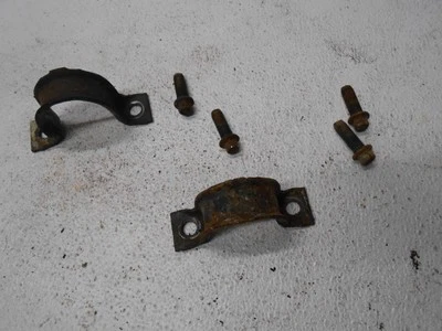  Болты кронштейна переднего стабилизатора подвески 2004 GMC GMC Yukon   - Изображение 1 из 4