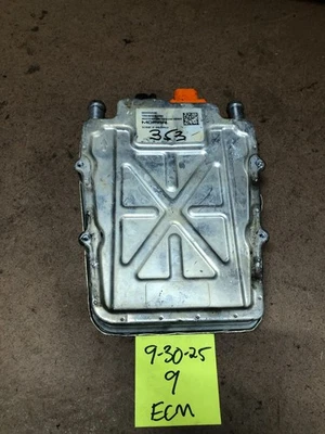 Módulo de control del calentador de batería Jeep Chrysler RAM 68443445AC OEM Foto 1 de 4