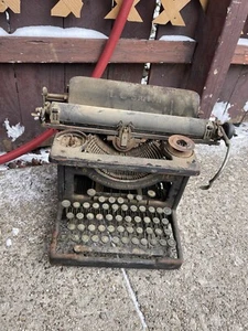 Vintage L C Smith and Corona 8 14in Typewriter - For Parts Or Restoration - Picture 1 of 10