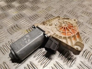 MERCEDES-BENZ A W169 Front Left Door Window Regulator Motor 1698204342 - Picture 1 of 4
