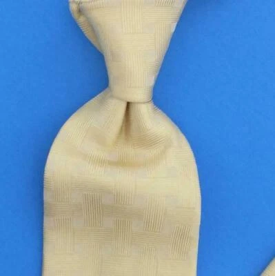 Gravata Donald J. Trump President creme geométrico sólido luxo seda nova com etiquetas designer #X1 - Imagem 1 de 4