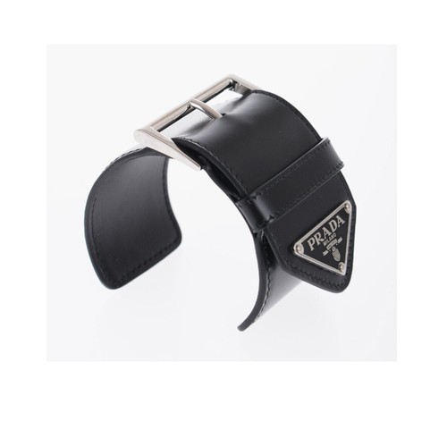 PRADA Nuovo con scatola Brada Braccialetto Triangolo Fibbia Logo Pelle Nera