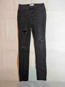 Pantalones de mezclilla para mujer Free People 28 ajustados tiro medio lavado oscuro desgastados negros - Imagen 1 de 10