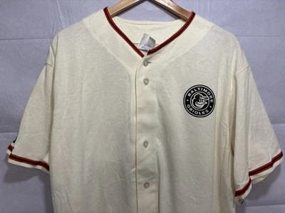 Camiseta Majestuosa De Colección Baltimore Orioles Para Hombre XL Nueva Stock Antiguo Botón Marfil Foto 1 de 4