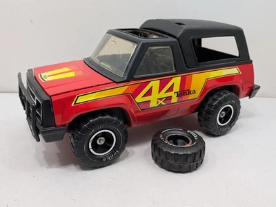 Винтажный красный 1979 TONKA большой герцог 4 x 4 большой пикап винтажный Bronco Blazer - Изображение 1 из 4