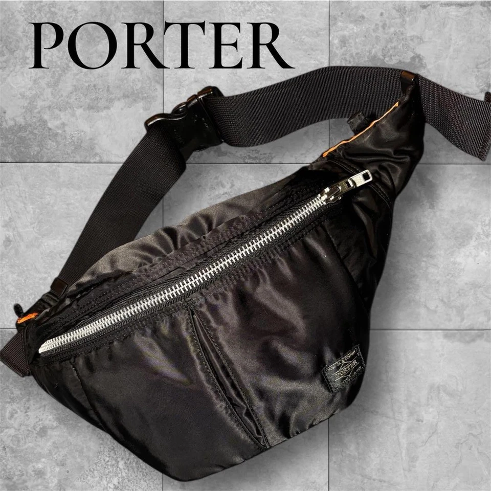 Bolso de cintura de nailon negro Porter Tanker Foto 1 de 4