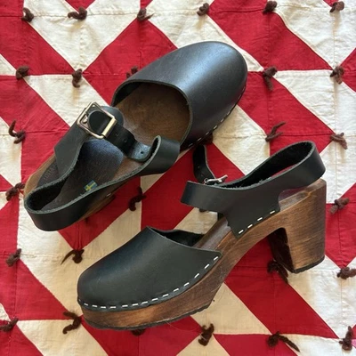 Lotta’s Sweden Green Leather Clog Shoes Women’s Size 38 Good Condition Buckle - Image 1 of 4