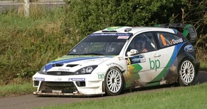 1:18 Sunstar Ford Focus RS WRC04 Rally Racing Alloy Car Model - Picture 1 of 19