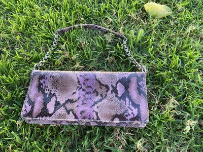 Bolso de Mano ANN TAYLOR Cuero Pitón/Serpiente Púrpura/Negro, Noche, Mano, Hombro Foto 1 de 4