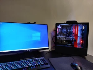 PC gamer RX 5700 XT + écran / Gaming PC + monitor - Photo 1/3