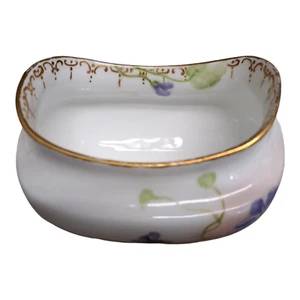 Vtg T&V France Bon Bon Sugar Dish Sweet Peas Hand painted Gold Accents Wavey Rim - Picture 1 of 7