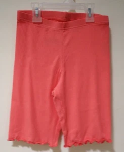 NWT Old Navy Ribbed Knit Pink Bike Shorts Girl's Size 14-16 - Picture 1 of 1