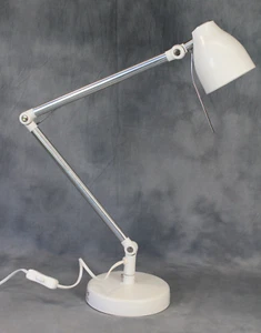 IKEA TRAL große schwere industrielle Anglepoise Arbeitslampe Leuchte weiß/chrom - Bild 1 von 7