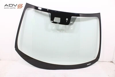 Parabrisas delantero deportivo Mitsubishi Outlander 2018-2024 cristal OEM Foto 1 de 4