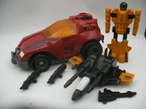 hasbro takara 1988 transformers G1 PRETENDER GUNRUNNER 100% COMPLET Pretenders - Picture 1 of 15