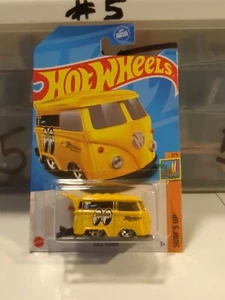 Hot Wheels Kool Kombi Mooneyes Yellow #49 - 2023 Surf's UP - Picture 1 of 5