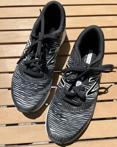 New Balance WX711GZ2 Women’s 9 Black White Stripe Comfort Pillow Insert Shoes - Picture 1 of 9