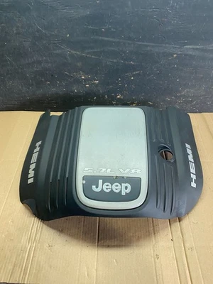 2005 to 2010 Jeep Grand Cherokee 5.7L Hemi Engine Cover Plastic Shield s5980 DG - Image 1 of 4