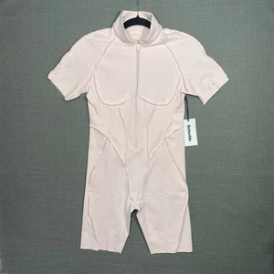 BTTRM Betterme Sleek Second-Skin Cut Shorts Catsuit Overall - Bild 1 von 7