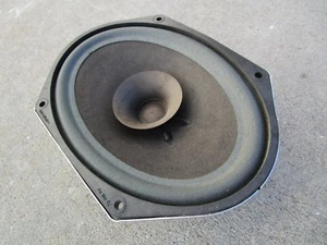 Altavoz puerta izquierda/derecha 08 09 10 11 Ford Focus sedán fabricante de equipos originales A6 - Imagen 1 de 7