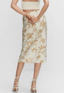 BNWT MANGO Floral Textured MIDI Skirt Size M - Picture 1 of 8