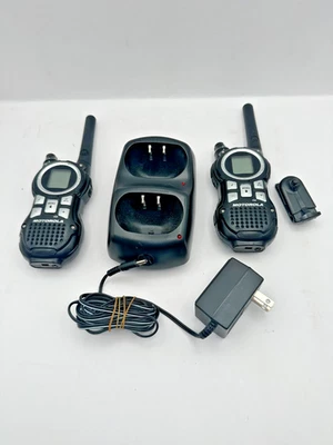 Motorola MR350R Talkabout 2-Way Radios 35m Walkie Talkies Charger Clip Tested - Image 1 of 4