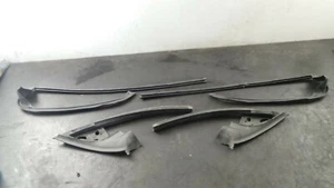 ##1Y210-108 BMW E64 Türdichtung Fensterführung Gummidichtung Vorne L+R 7008568 - Picture 1 of 5