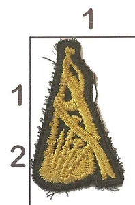 Bagpipe Patch Royal Canadian Armed Forces Vintage Military Embroidered Yellow - Picture 1 of 1