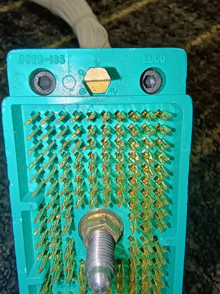 ELCO 8026-165 PAT. Conector eléctrico estilo industrial NO 3675185 Foto 1 de 4