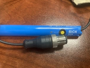 SICK MPS-096TLTQ0 Position sensors for T-slot cylinder, IO-Link, 96 mm - Picture 1 of 6