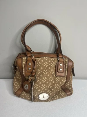 Cartera de mano de cuero de tela fósil de colección con adornos de cuero Foto 1 de 4