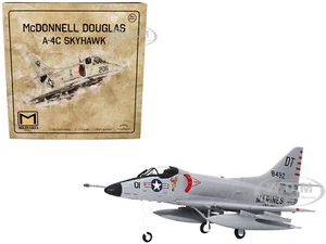 MCDONNELL DOUGLAS A-4C SKYHAWK AIRCRAFT US NAVY 1/72 MILITARIA DIE CAST 27291-56 - Picture 1 of 5