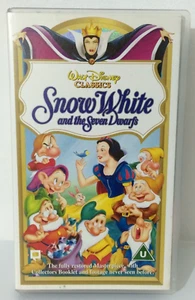 WALT DISNEY Snow White and the Seven Dwarfs Classic VHS PAL - in English - Picture 1 of 9