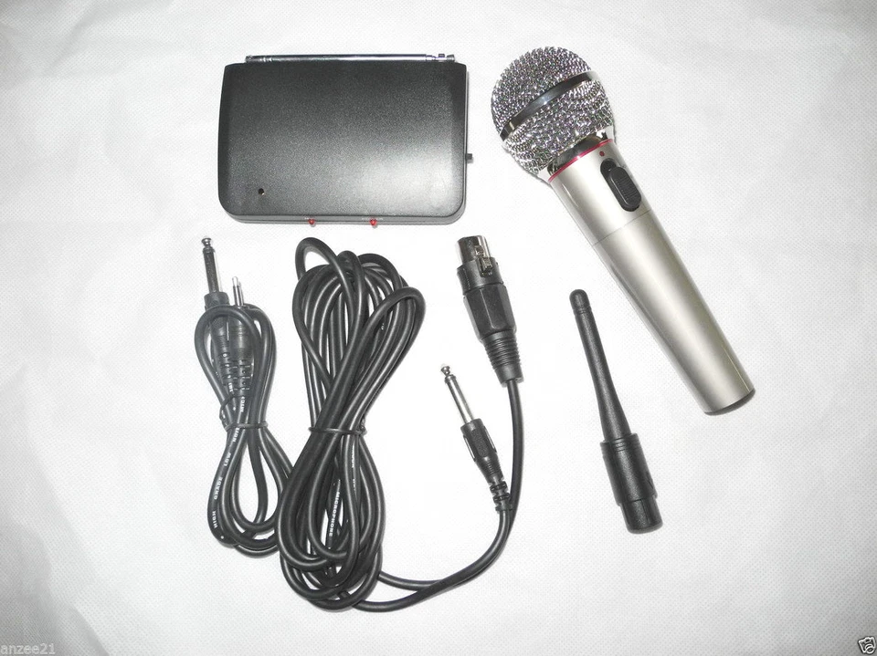 Wired Wireless Handheld Stand-Held Mic Microphone Transmitter Can for PA System - Image 1 of 4