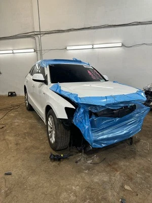 Alternador usado compatible con: Audi Q5 2015 2,0 L turbo grado A Foto 1 de 4