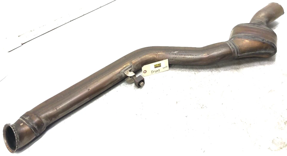 2017-2020 BMW 430 2.0L ESCAPE SILENCIADOR MÉDIO TUBO RESSONADOR CORTE FABRICANTE DE EQUIPAMENTO ORIGINAL - Imagem 1 de 4