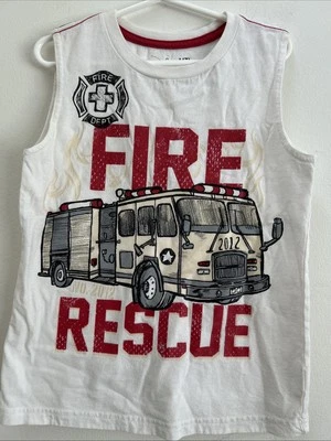 Camiseta sin mangas blanca Jumping Beans camión de bomberos talla L 7 niños Foto 1 de 4