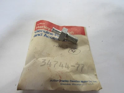 Tornillos de montaje de ventilación de cárter genuinos NOS Harley Davidson 34744-77 Foto 1 de 2