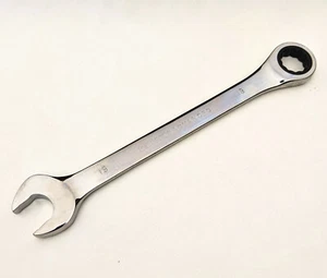 19mm ratcheting ring spanner Halfords Advanced Professional ratchet tool wrench - Picture 1 of 2