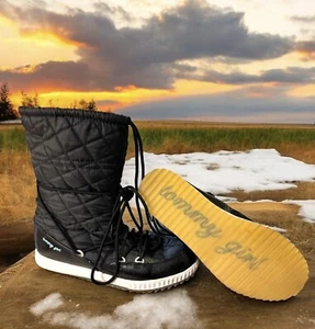 Vintage 90s Tommy Girl Winter Snow Boots Black Size 8 M Flats faux fur Lace Up - Picture 1 of 9