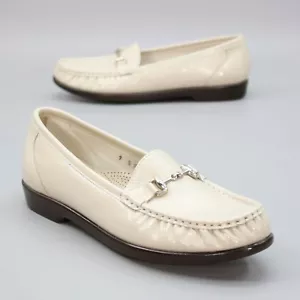 SAS Metro Ladies 9 N Bone Patent Tripad Horsebit Flats Slip-on Loafers Moc Toe - Picture 1 of 12