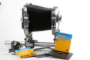 Plaubel Peco Universal III con 210mm/5.6 Symar y adaptador 13x18 9x12 3661 heidi - Imagen 1 de 15