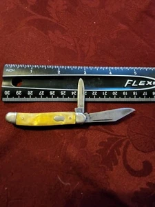Vintage Imperial Crown 2 Blade Pocket Knife Faux Mother of Pearl USA - Picture 1 of 11